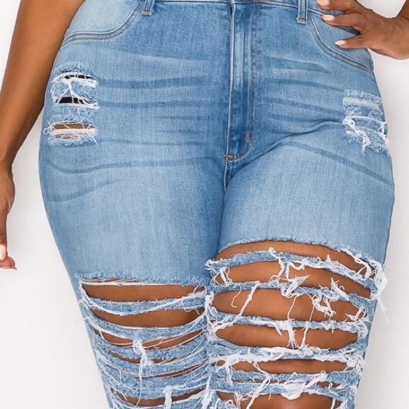 Plus Distressed Fringe High Waist Jeans - Picture 5 of 7